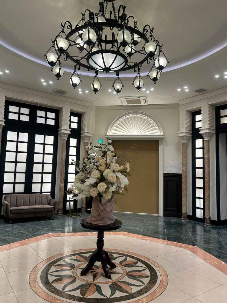 エントランスの写真。入ってすぐ落ち着いた雰囲気