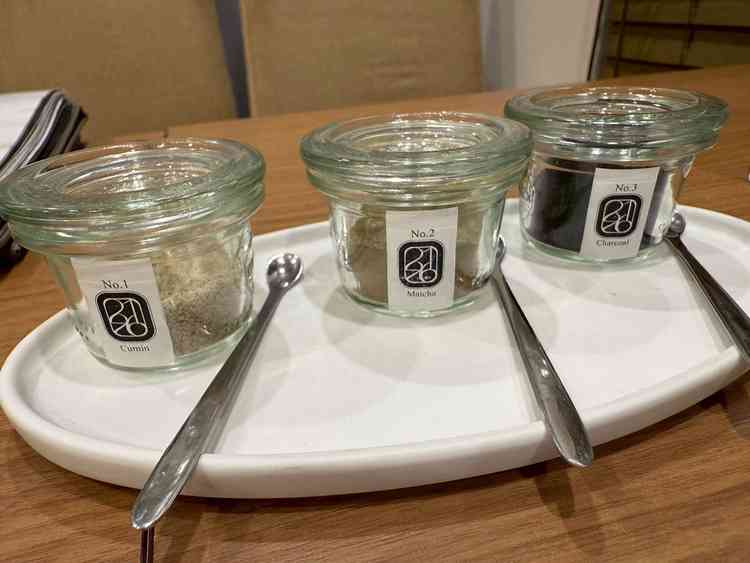 色々な種類から好きなものを選んで使える。塩。