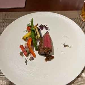 試食で頂いたメインのお肉。とっても美味しかったです。