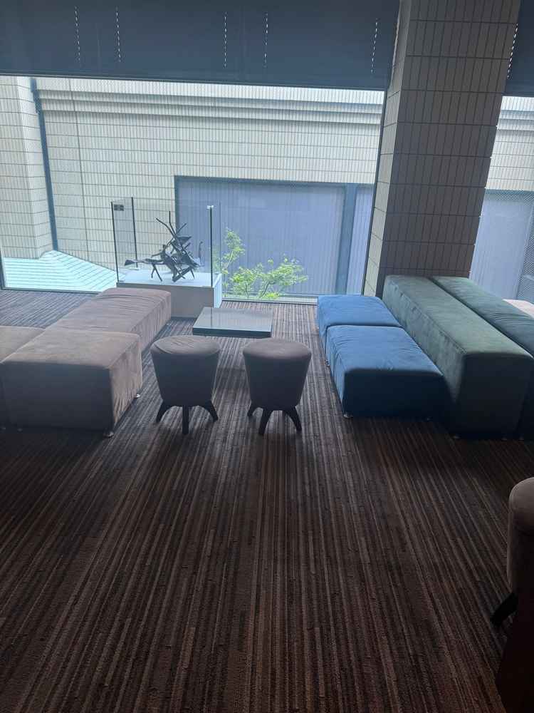 招待客の待合　広く、ホテルならではだと感じました