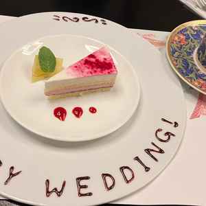 食後のデザートまでしっかり。見積りを食事中に作成頂き終了した頃に説明に来て頂けたのでありがたかった