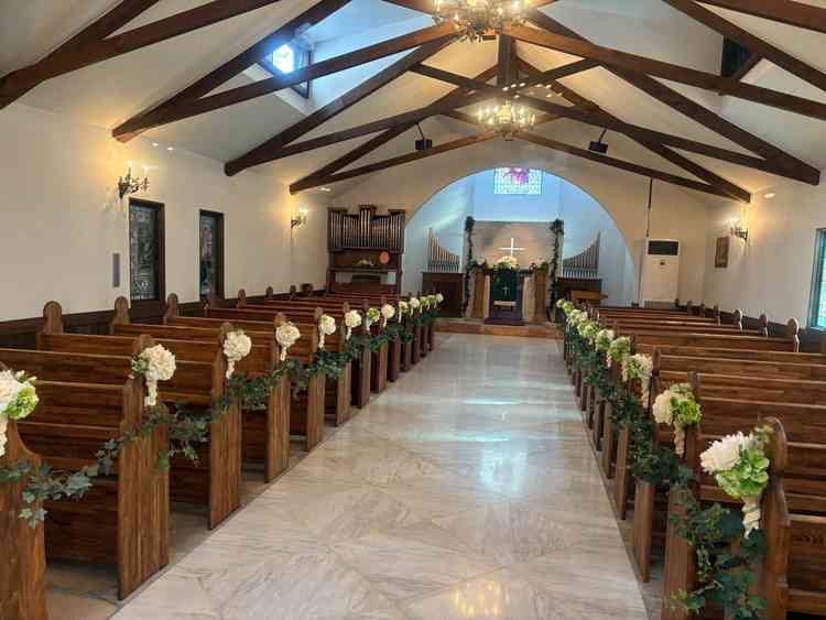 落ち着いたチャペル