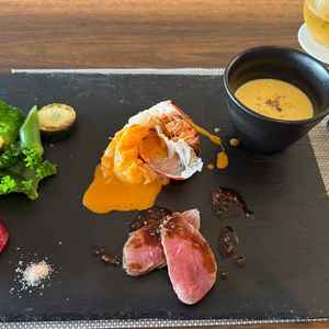 料理もデザートもとても美味しかったです。