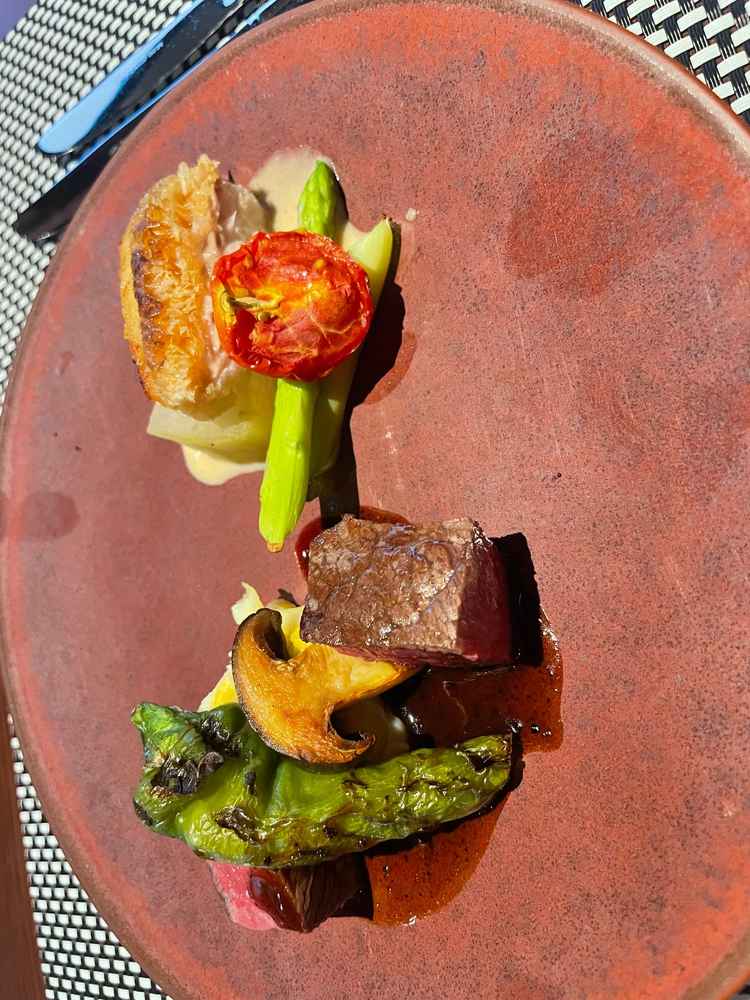 お料理の試食時の写真