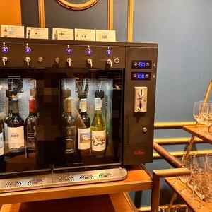 係の方を呼ぶ必要がなく遠慮しがちなゲストにピッタリ。真空のため美味しさが保たれゲストに喜ばれそうです