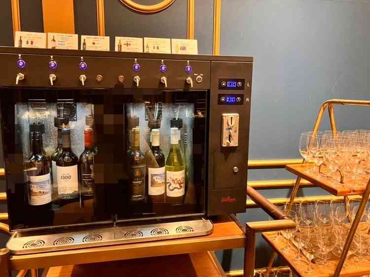 係の方を呼ぶ必要がなく遠慮しがちなゲストにピッタリ。真空のため美味しさが保たれゲストに喜ばれそうです