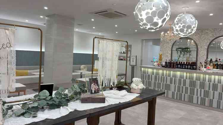 新郎新婦の控室が広い