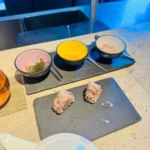 このおにぎりとお茶漬けはとてもよかったです。