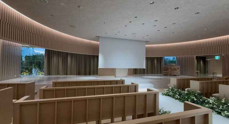 チャペルにて動画も見れる