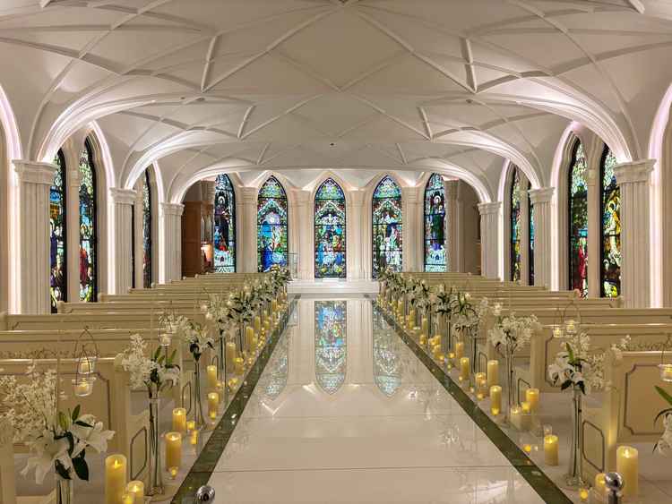 チャペルのステンドグラス