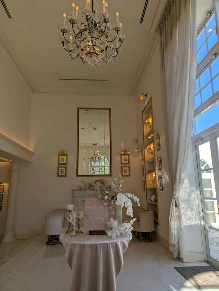 ホワイトハウスの待合室