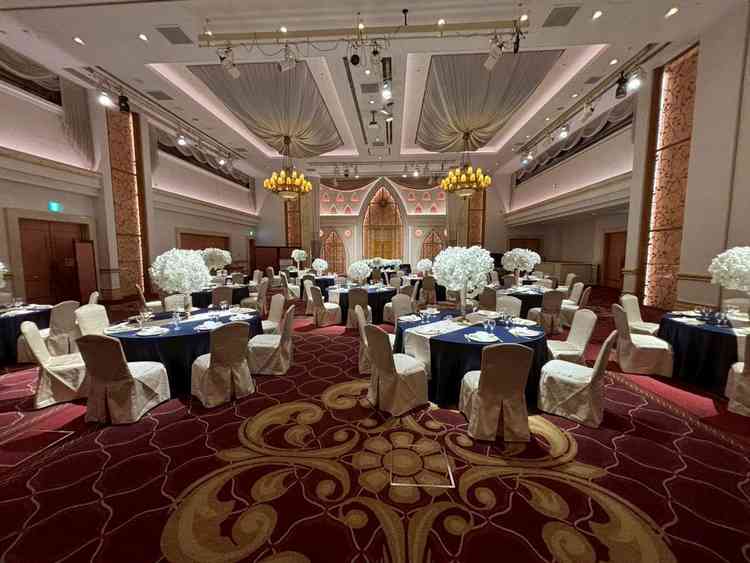 一番大きい挙式場とのこと。広々としており、高級感もとてもあった。