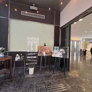 入口入ってすぐのシアター