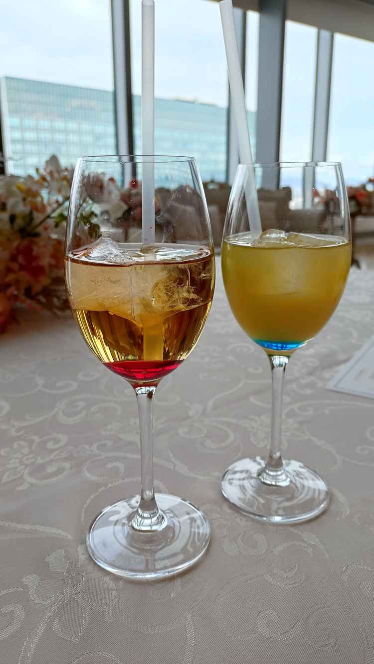 ドリンクも試飲