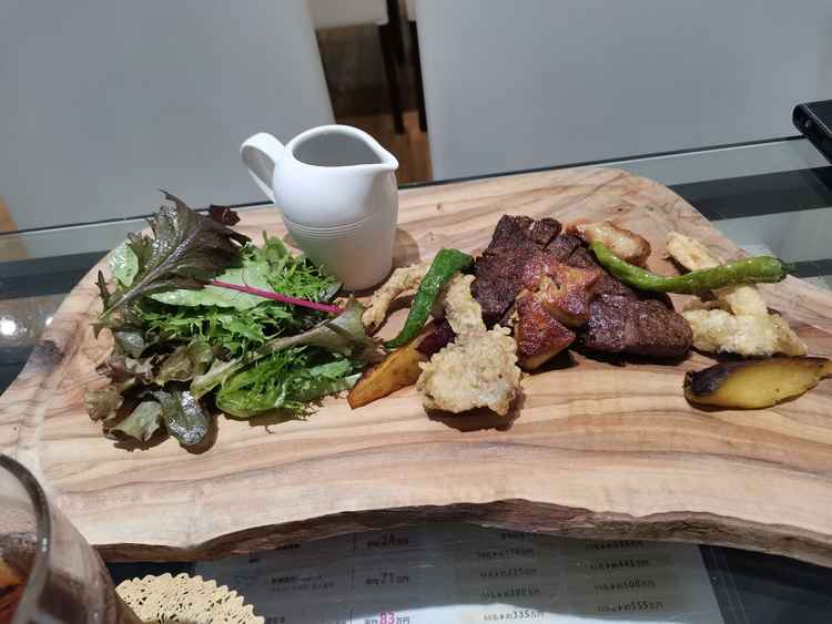 肉が柔らかく野菜も美味しかった