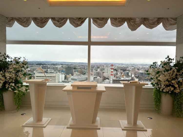 チャペル正面からの眺め。