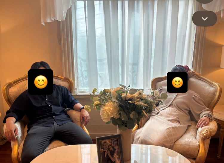 挙式前の待合室？？ソファ