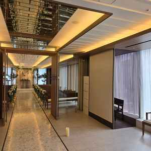 チャペルの前のスペース