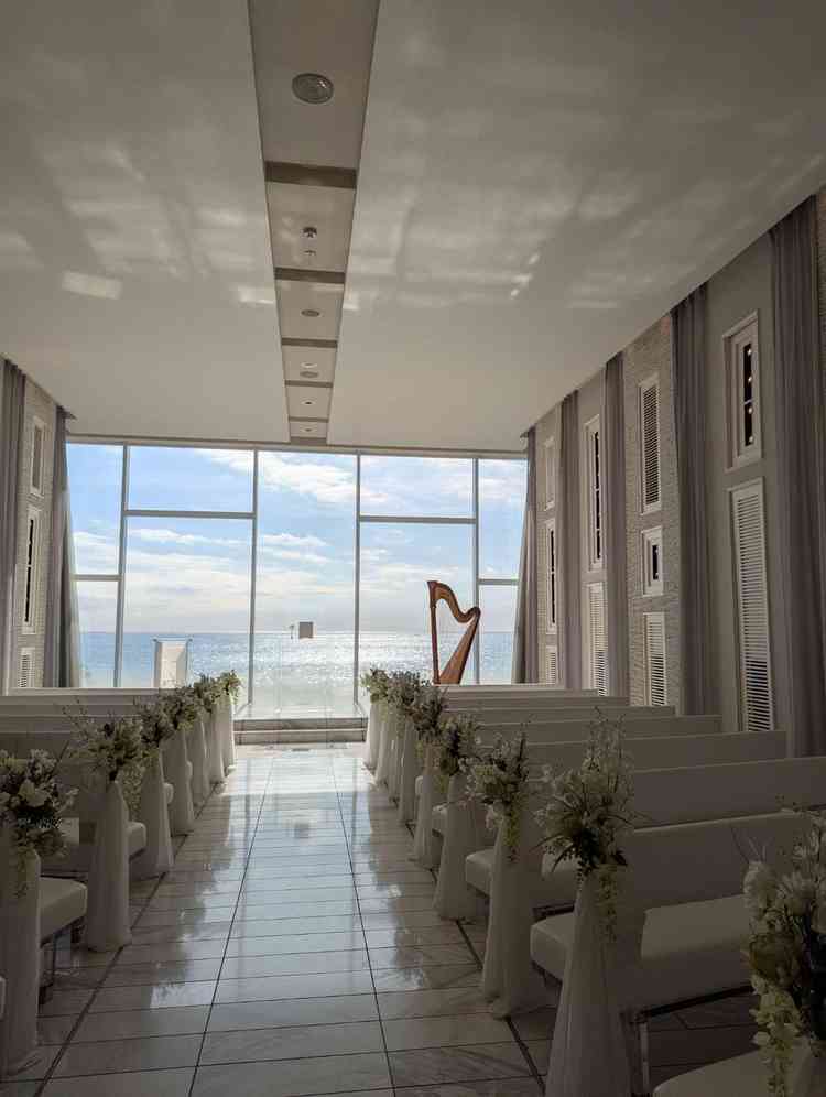 チャペル。サイズ感がちょうどいい。