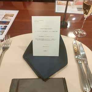 料理に関してはワンプレートではなく、コース料理のように提供いただき、温かい美味しい料理でした。