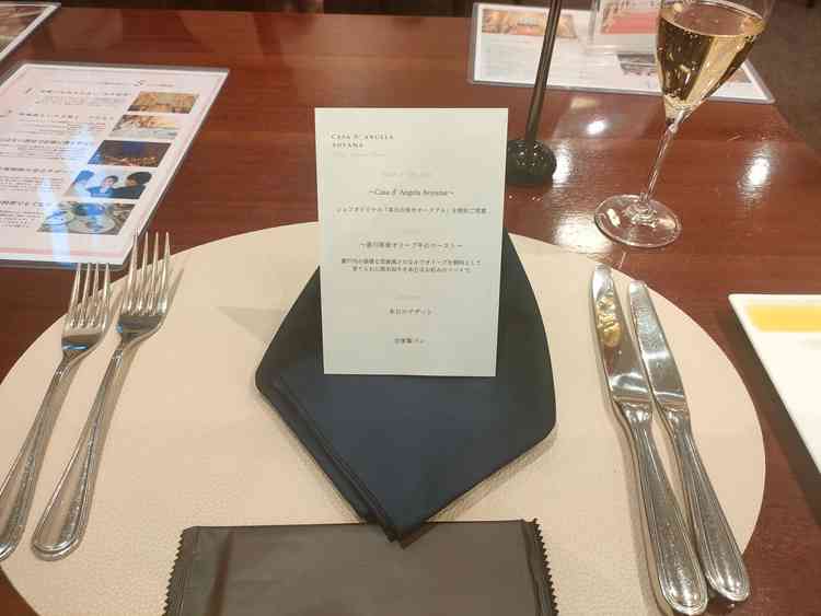 料理に関してはワンプレートではなく、コース料理のように提供いただき、温かい美味しい料理でした。