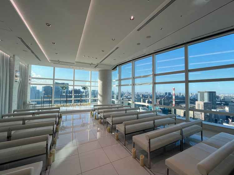 チャペル全体。想像以上の開放感で、素晴らしい景色だった。