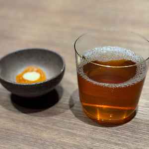 柿の茶菓子とお茶