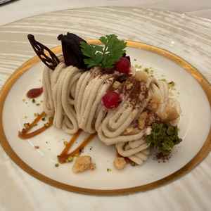 デザートのモンブラン