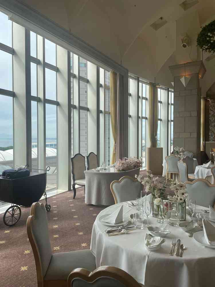 天気が良いときは富士山も見れることもこの披露宴会場の魅力と感じた。