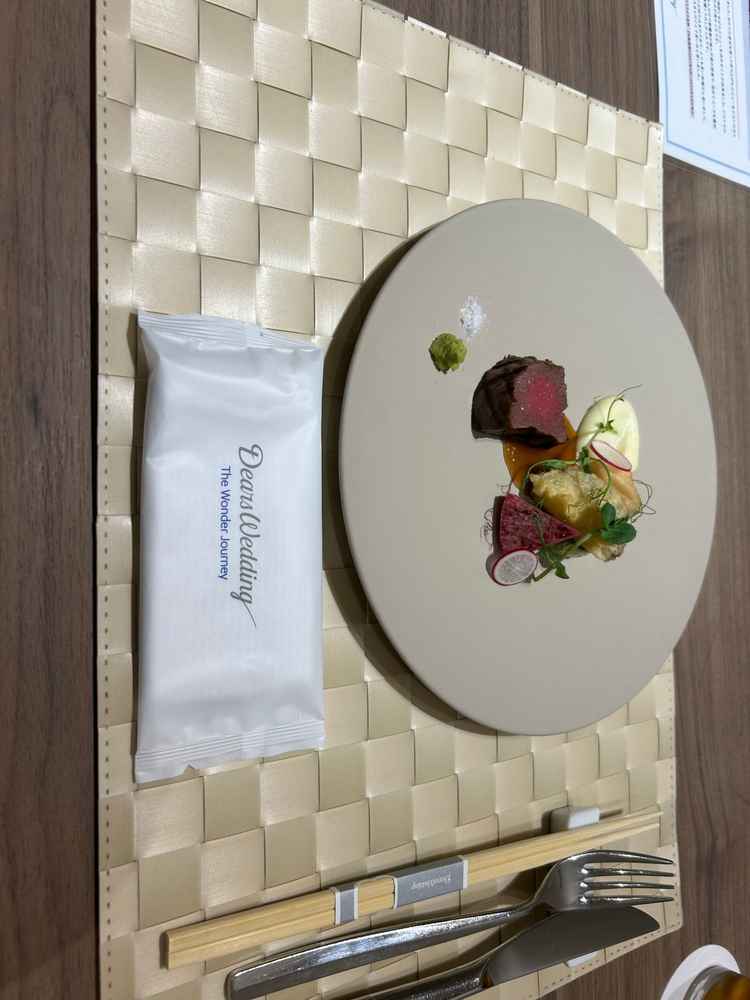 食事一例。お肉が柔らかくて美味しかった。