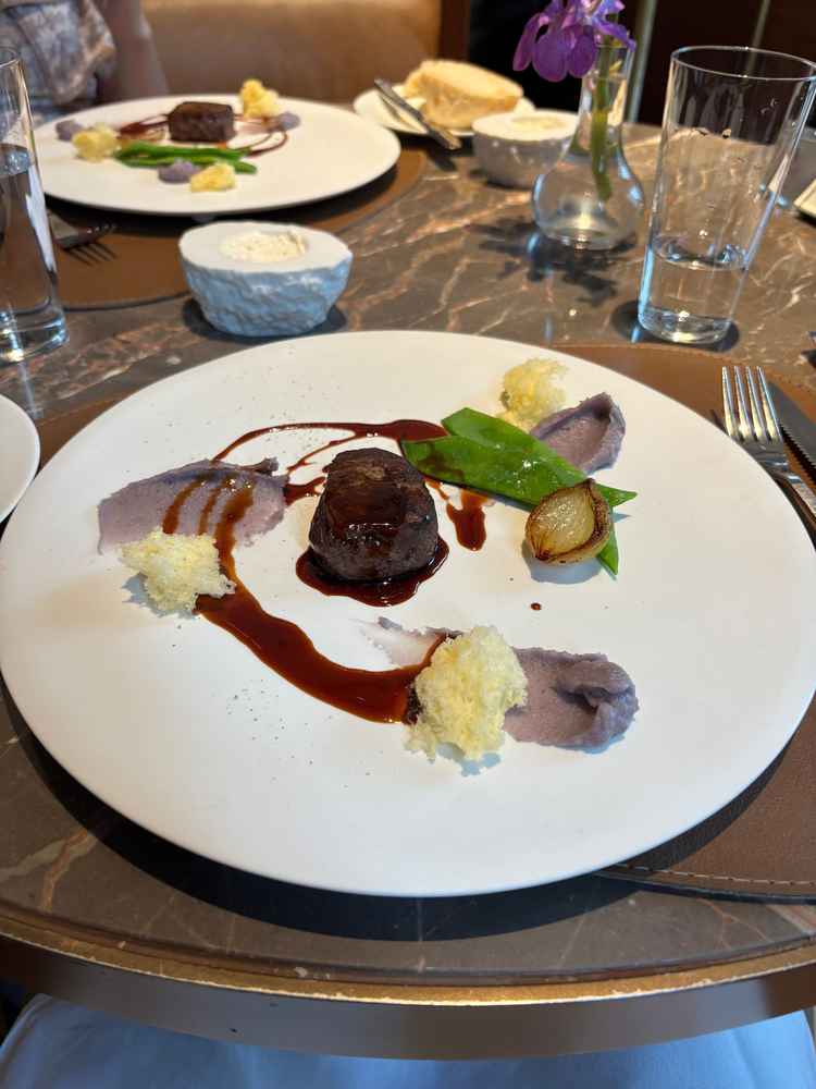 試食のお肉。美味しかった。