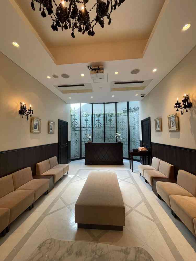 どこの式場の待合室よりもシックで落ち着きのある高級レストランのような雰囲気でした。