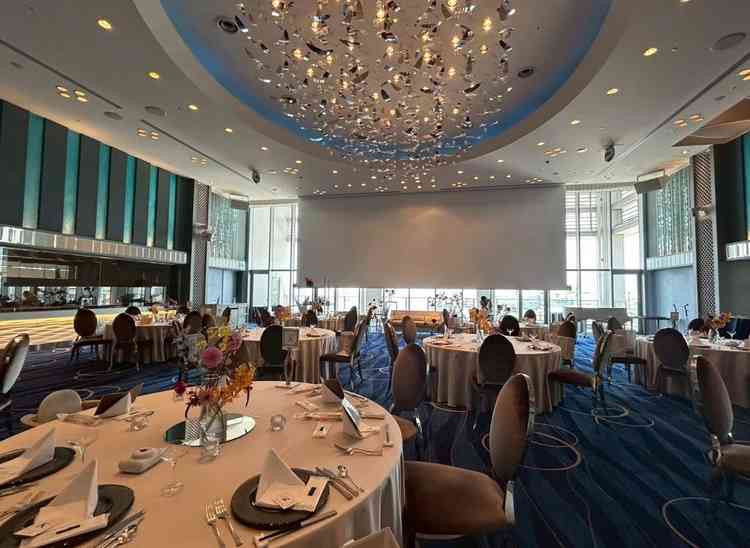 プロジェクターが大きくて迫力があった