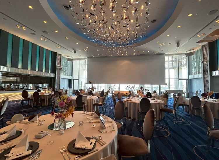 プロジェクターが大きくて迫力があった