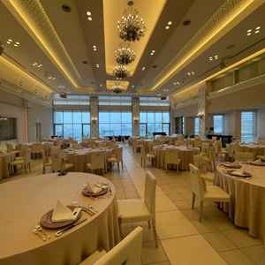 スイーツがテーマの披露宴会場。最もプリンセス感が強い。