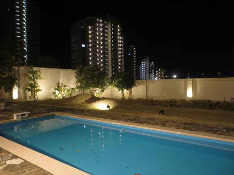 広いテラスが魅力的