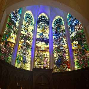 式場のプロジェクションマッピング時の写真。見る人が感動すること間違いなしだと思いました。