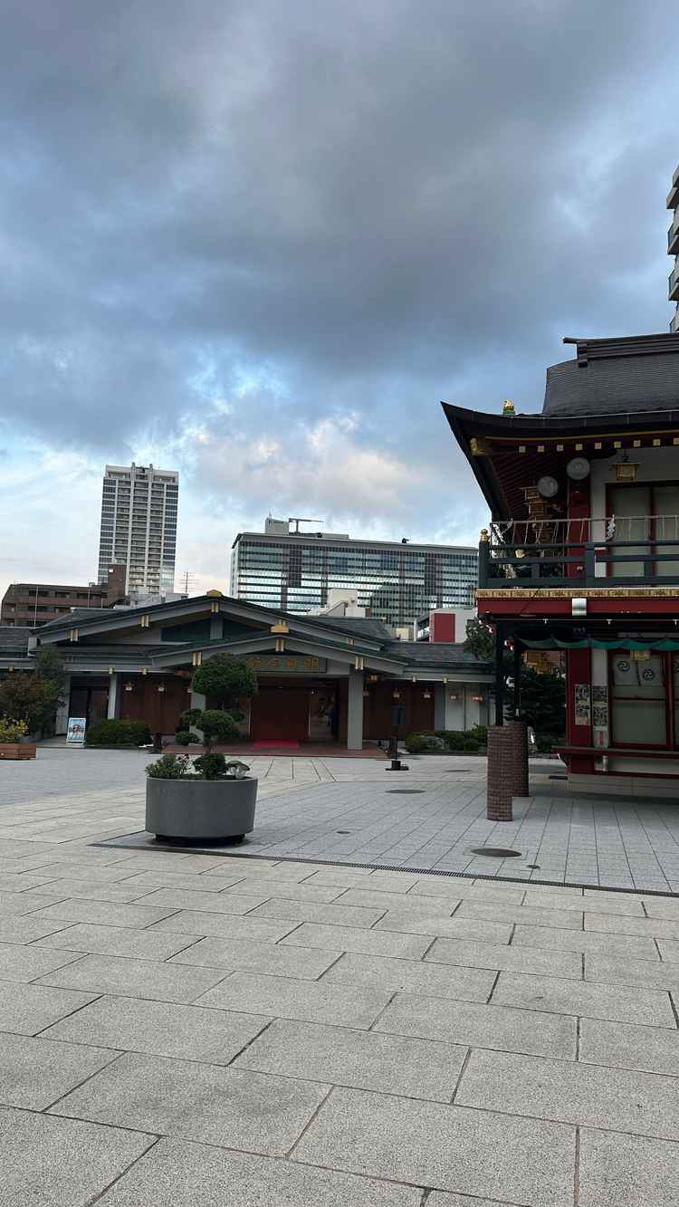 神社の境内