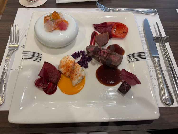 試食会でいただいたプレートです。