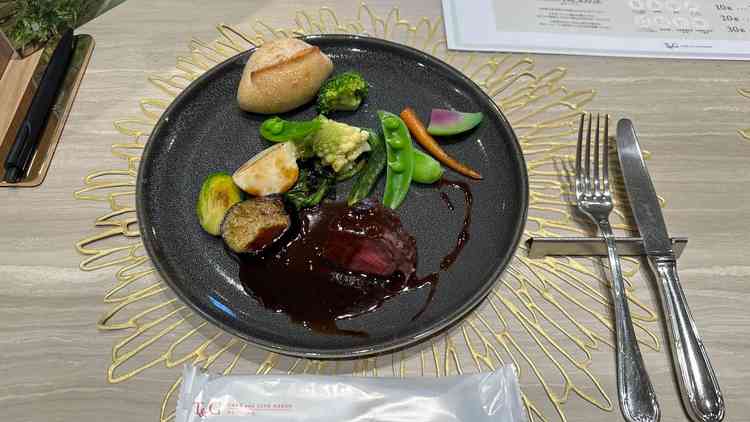 お料理はとても美味しかったです。いくつかコースが用意されており、予算や品数など調整する事ができます。