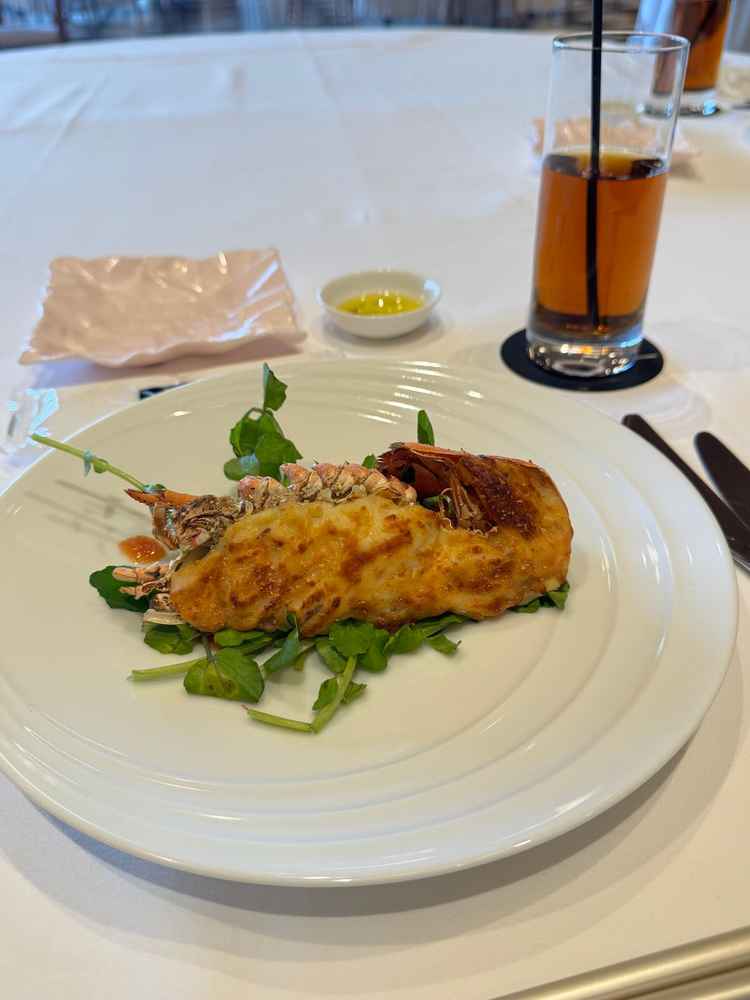 食べごたえのある海老は、見た目も味も素敵。