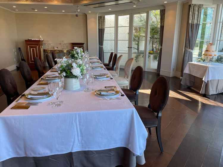 披露宴会場（ケンジントンルーム）