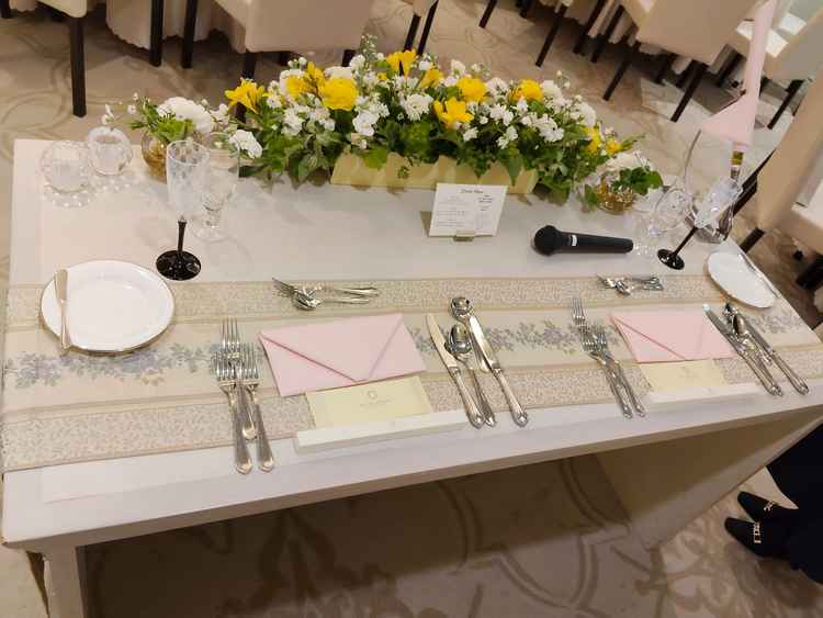 高砂からゲストを見渡すことができるいい会場でした。