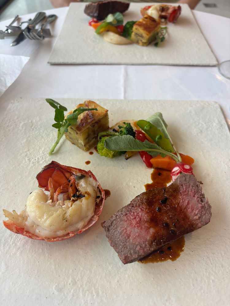 フランベの体験もさせていただき大満足です。とても美味しいお料理でした。料理のランクアップしたいです。