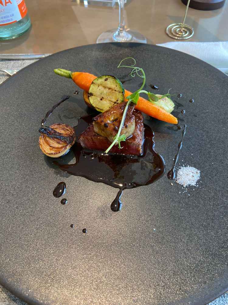 メインのラッシーに風ものすごくおいしかったです。