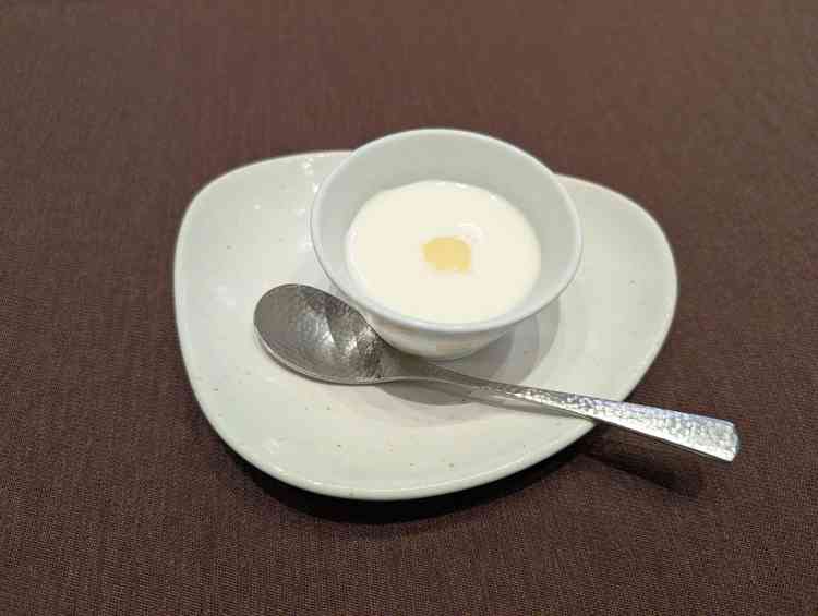 コースの試食（デザート）