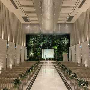 白基調の美しいチャペル。神聖な空気感でした。座席数も多く、ゲストが多い挙式でも問題ない点が魅力的です