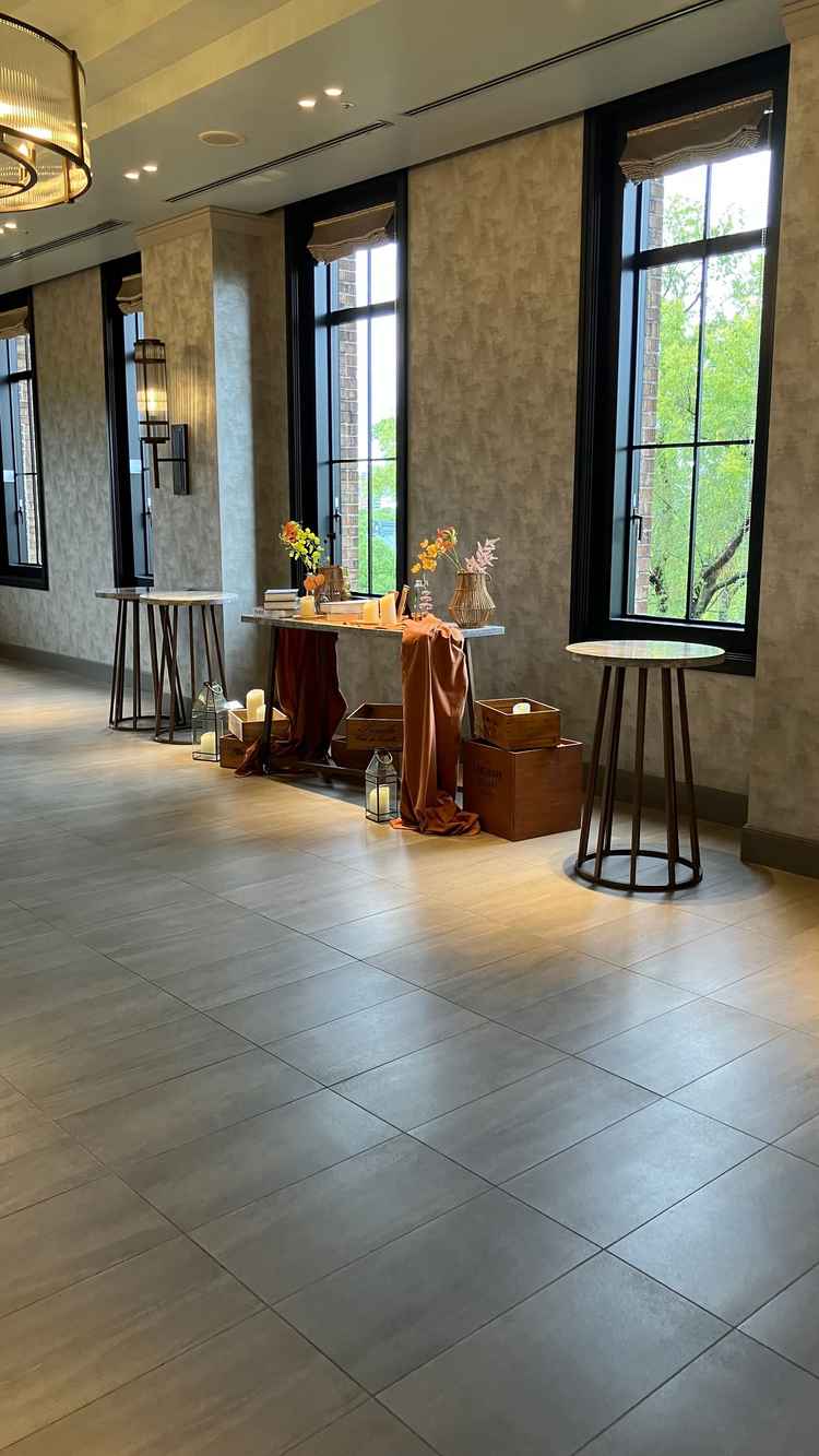 挙式前後の0.5次会会場の正面