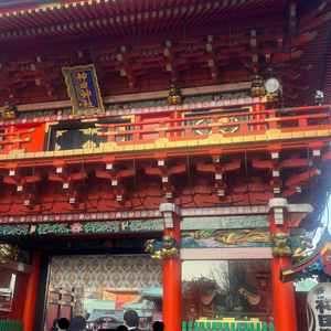 ちょうど挙式をされている方がいらっしゃり、プランナーの方の計らいで見学させていただきました。