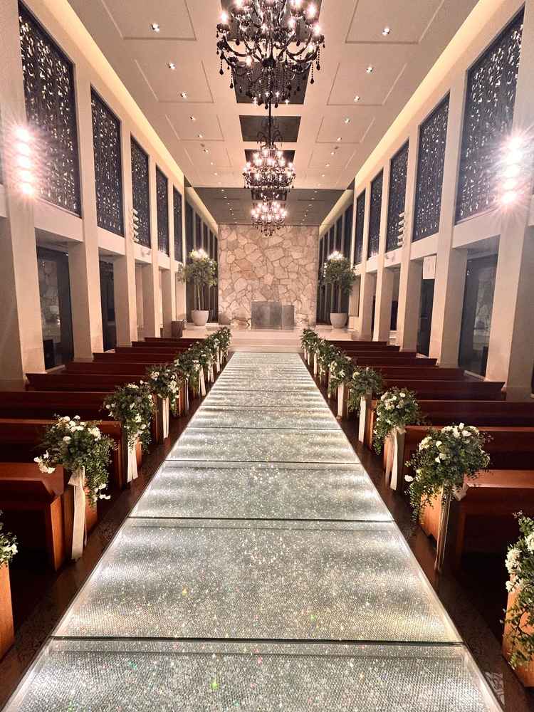 クリスタルが輝いていた。